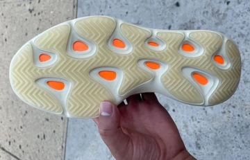 adidas Yeezy 700 V3 Fade Salt