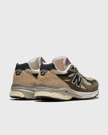 New Balance 990v3 Olive White