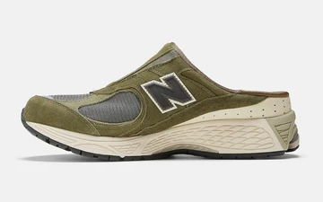 SNS New Balance 2002R Mule
