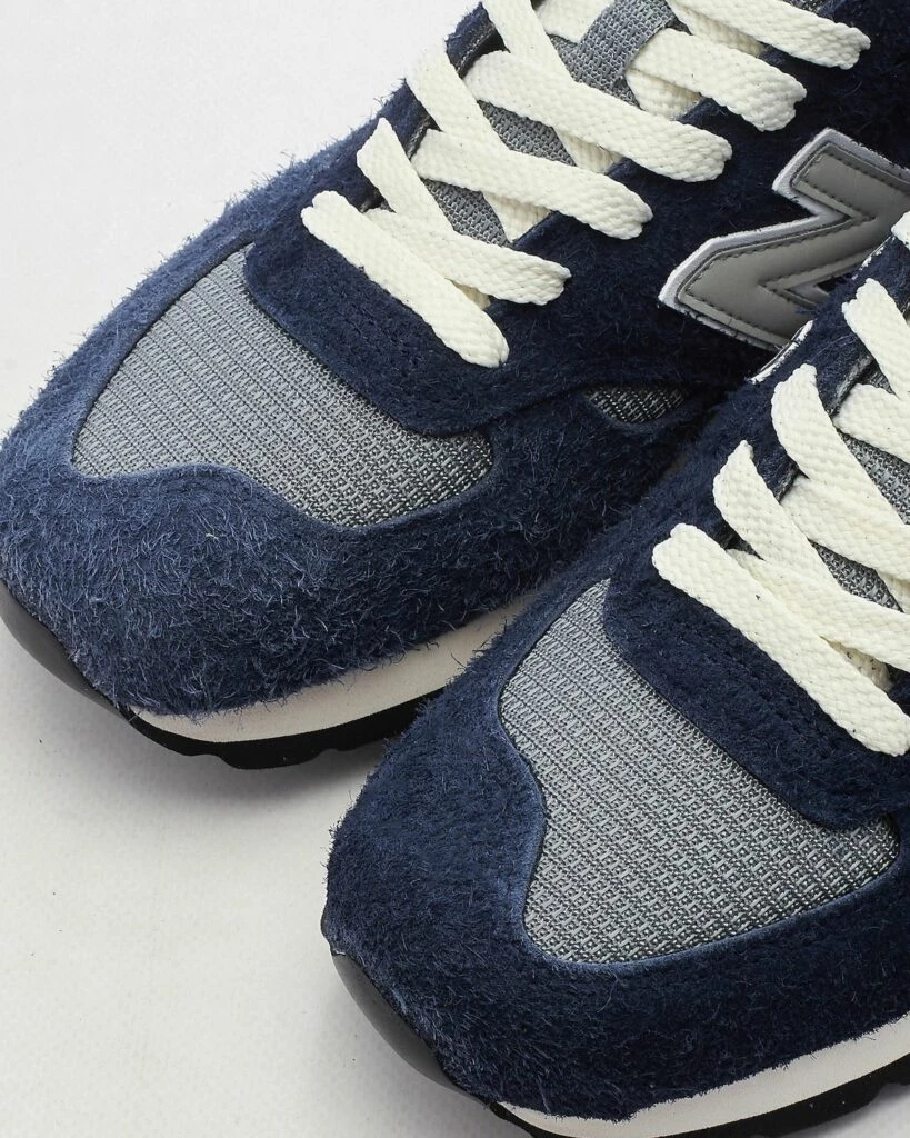 Carhartt WIP New Balance 990v1 Dark Navy M990CH1 | Dead Stock