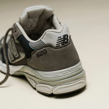 New Balance 920 Grey Black Made in UK