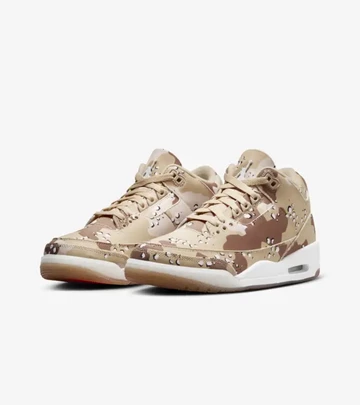 Air Jordan 3 Desert Camo schräg frontal