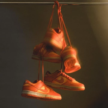 Dunk Low Magma Orange