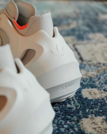 adidas adiFOM Q Off White