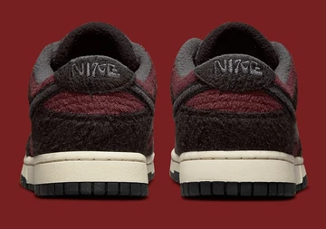 Dunk Low Fleece Burgundy Crush
