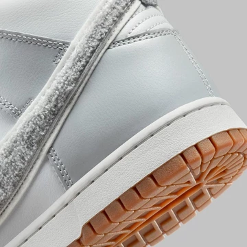 Dunk High Chenille Swoosh Photon Dust