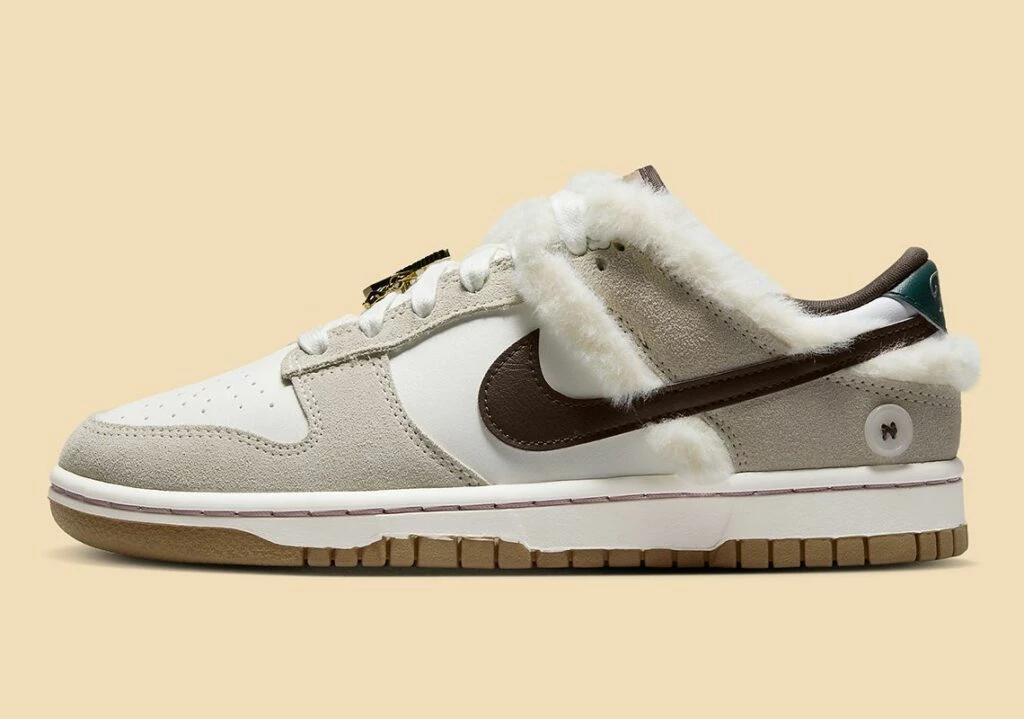 Dunk Low Mink Jewels FB1859-121 | Dead Stock