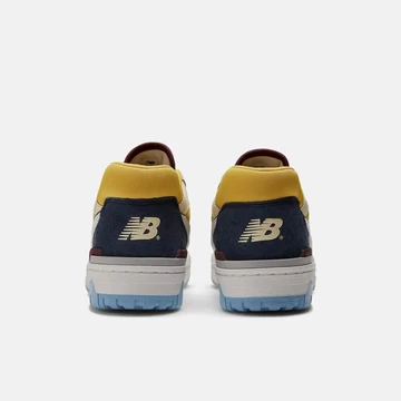 New Balance 550 UNC Honey