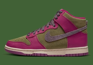 Dunk High Dynamic Berry