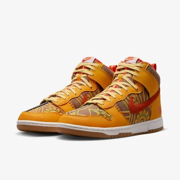 Nike Dunk High Somos Familia