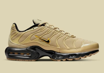 Air Max Plus University Gold