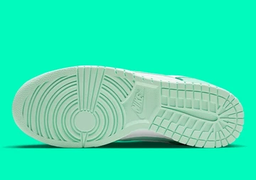 Dunk Low Mint Foam