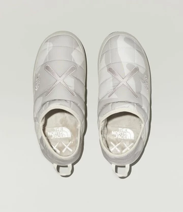 KAWS The North Face Kollektion Winter 2022