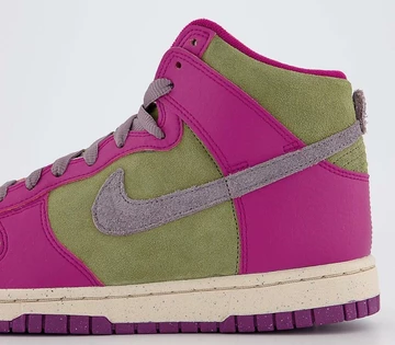 Dunk High Dynamic Berry