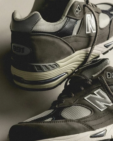 New Balance M991GNS Grey