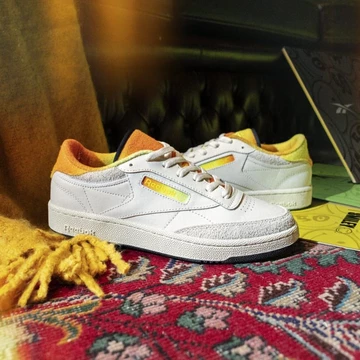 Reebok Smiley Club C 85 Gold
