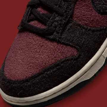 Dunk Low Fleece Burgundy Crush