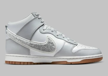 Dunk High Chenille Swoosh Photon Dust