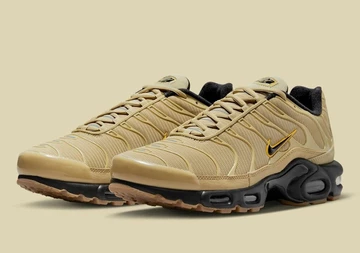 Air Max Plus University Gold