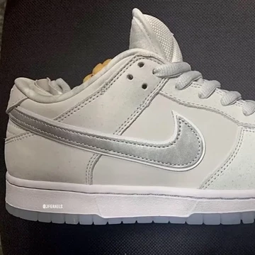 Concepts Nike SB Dunk Low White Lobster