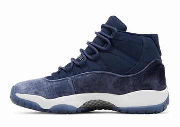 Air Jordan 11 WMNS Midnight Navy