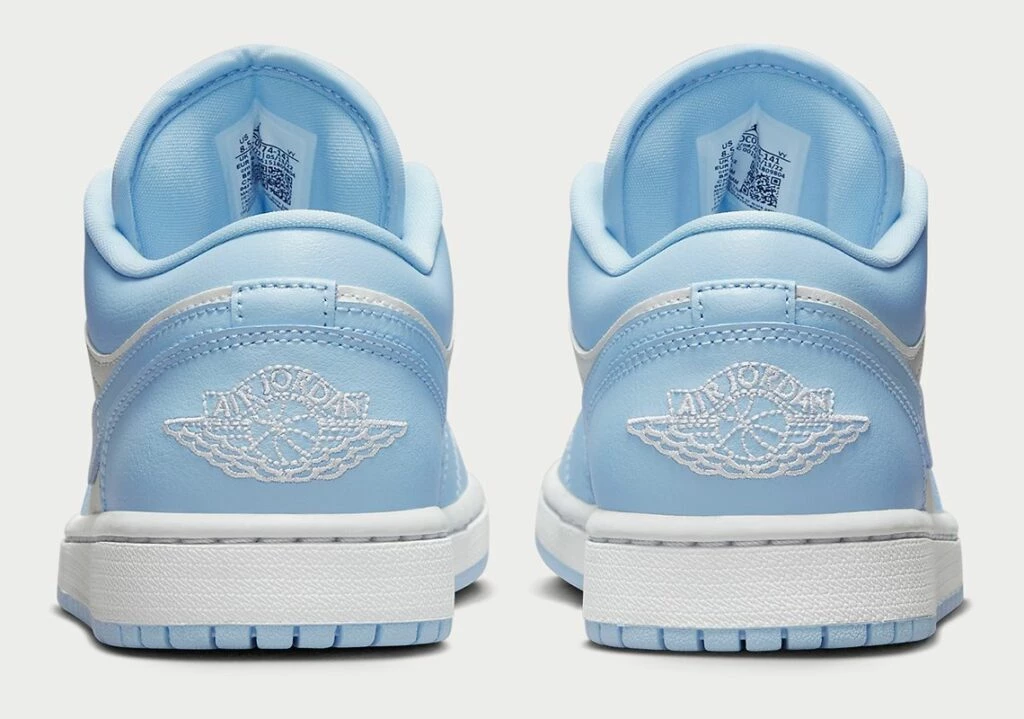 Jordan 1 Low Ice Blue DC0774-141 | Dead Stock display picture 2