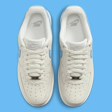 Air Force 1 LXX University Blue