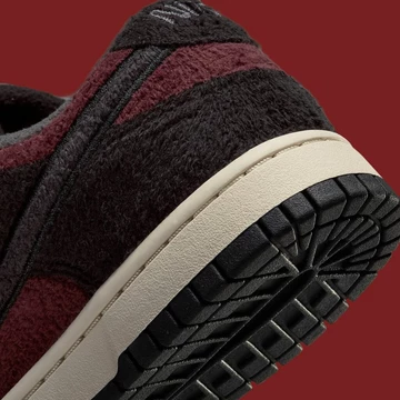 Dunk Low Fleece Burgundy Crush