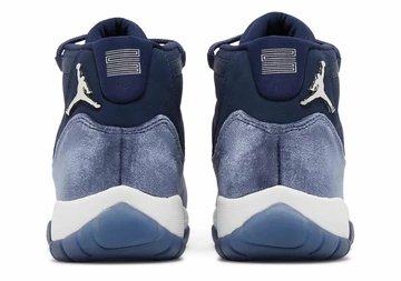 Air Jordan 11 WMNS Midnight Navy
