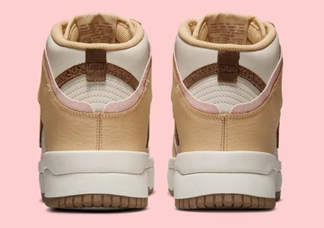 Dunk High Up Light Orewood Brown