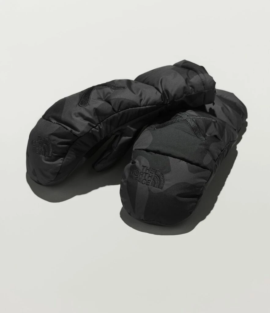 THE NORTH FACE X Kaws FW22 1996 Nuptse Jacket 'Black