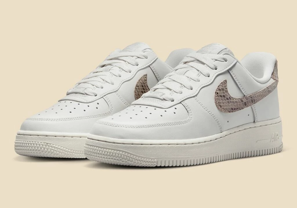 Nike air force phantom snakeskin hotsell