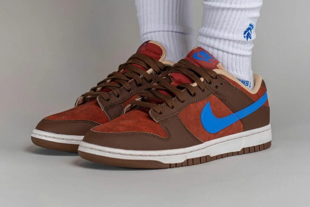 靴 NIKE DUNK LOW RETRO PRM MARS STONE 29cm Mars Stone Dunk Low Review & On Foot - YouTube