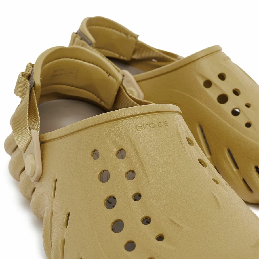 Crocs Echo Clog Desert Grass 207937-76A | Dead Stock