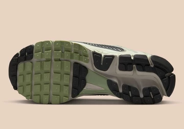 Nike Vomero 5 Cobblestone