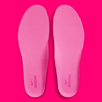 Jacquemus Nike Air Humara Pink