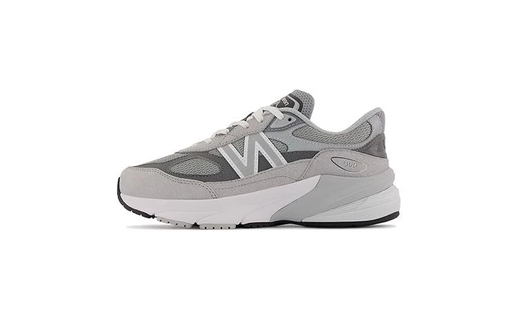 New Balance FuelCell 990v6