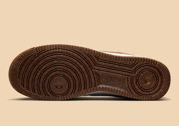 Air Force 1 Inspected By Swoosh