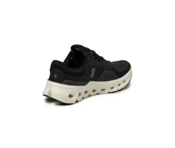 On Running Cloudrunner 2 Eclipse leicht schräg von hinten