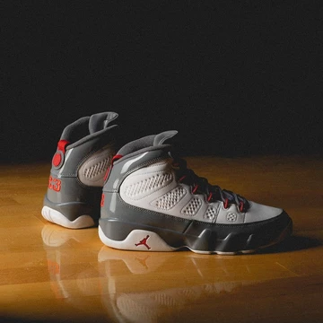 Jordan 9 Fire Red
