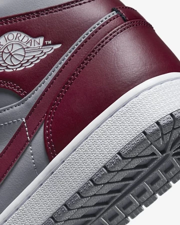 Jordan 1 Mid Cherrywood