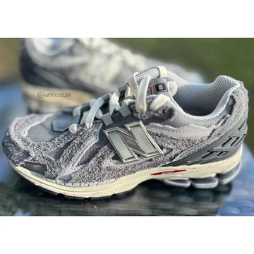 New Balance 1906D Protection Pack Fuzzy Grey