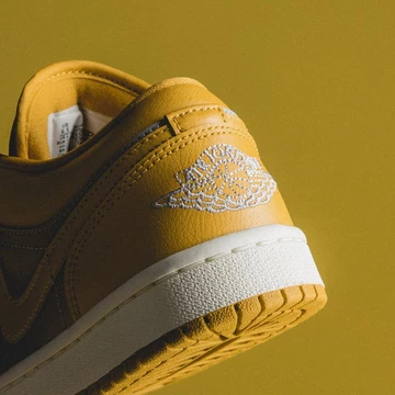 Jordan 1 Low Curry Grey