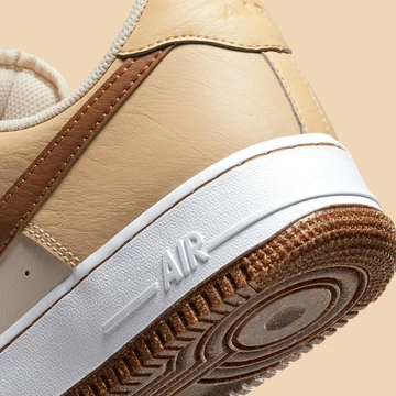 Air Force 1 Inspected By Swoosh