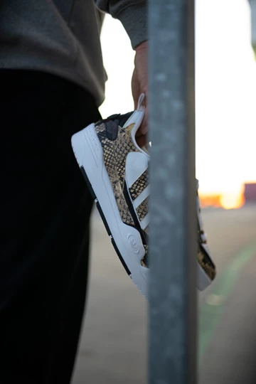 adidas ADI2000 Snakeskin - new pictures