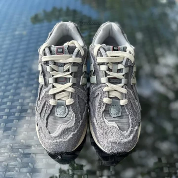 New Balance 1906D Protection Pack Fuzzy Grey