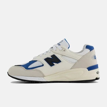 New Balance 990v2 White Blue