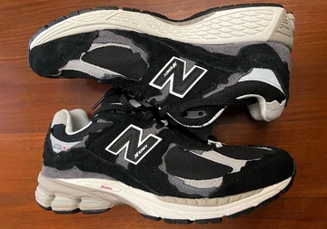 New Balance 2002r Protection Pack Black Grey - first pictures