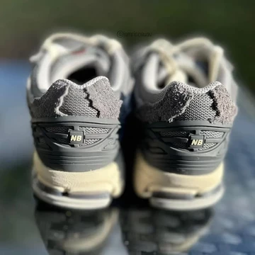 New Balance 1906D Protection Pack Fuzzy Grey