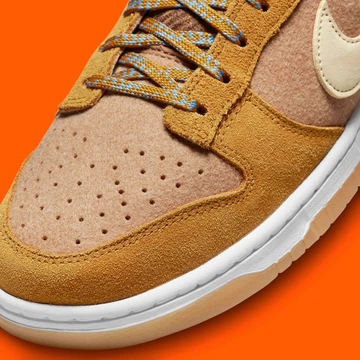 Dunk Low Teddy Bear